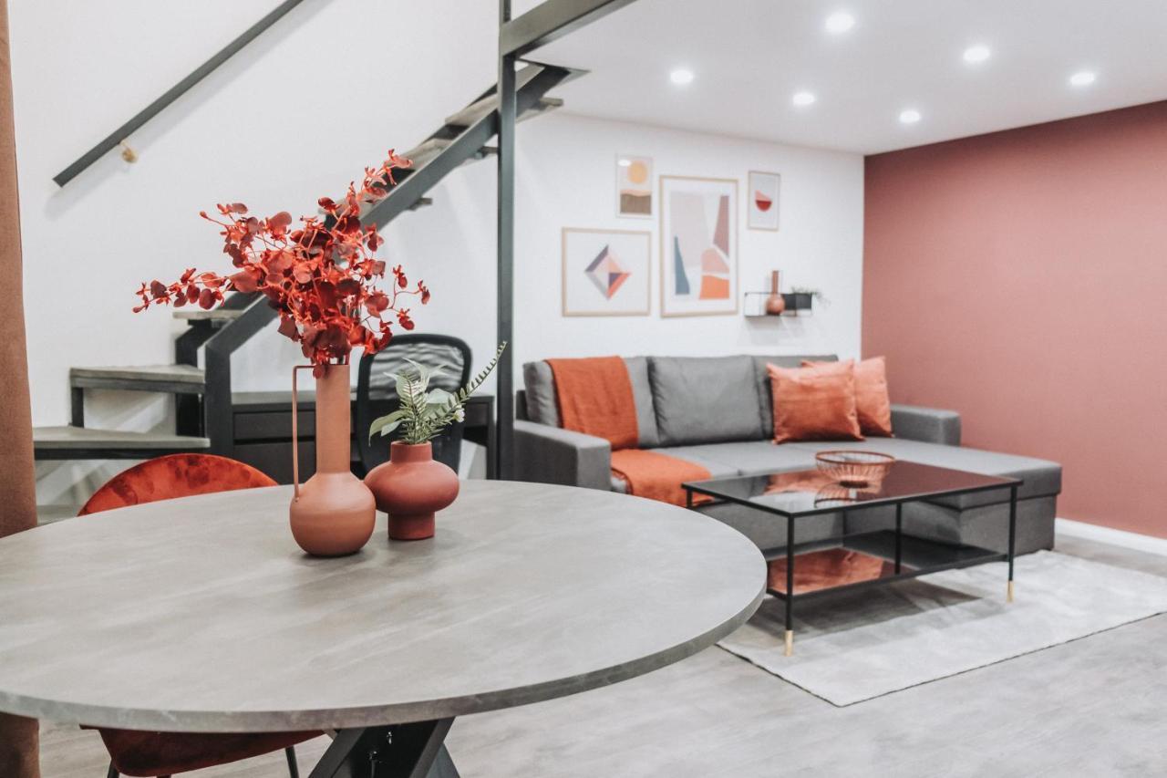 D84- Boutique Apartments, Best Location, By Bqa Budapest Bagian luar foto